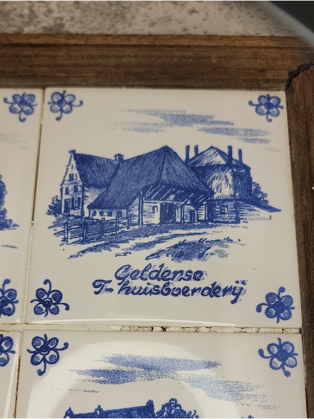 Vintage Dutch Farmouse framed tiles tray delft blue - Picture 8 of 14